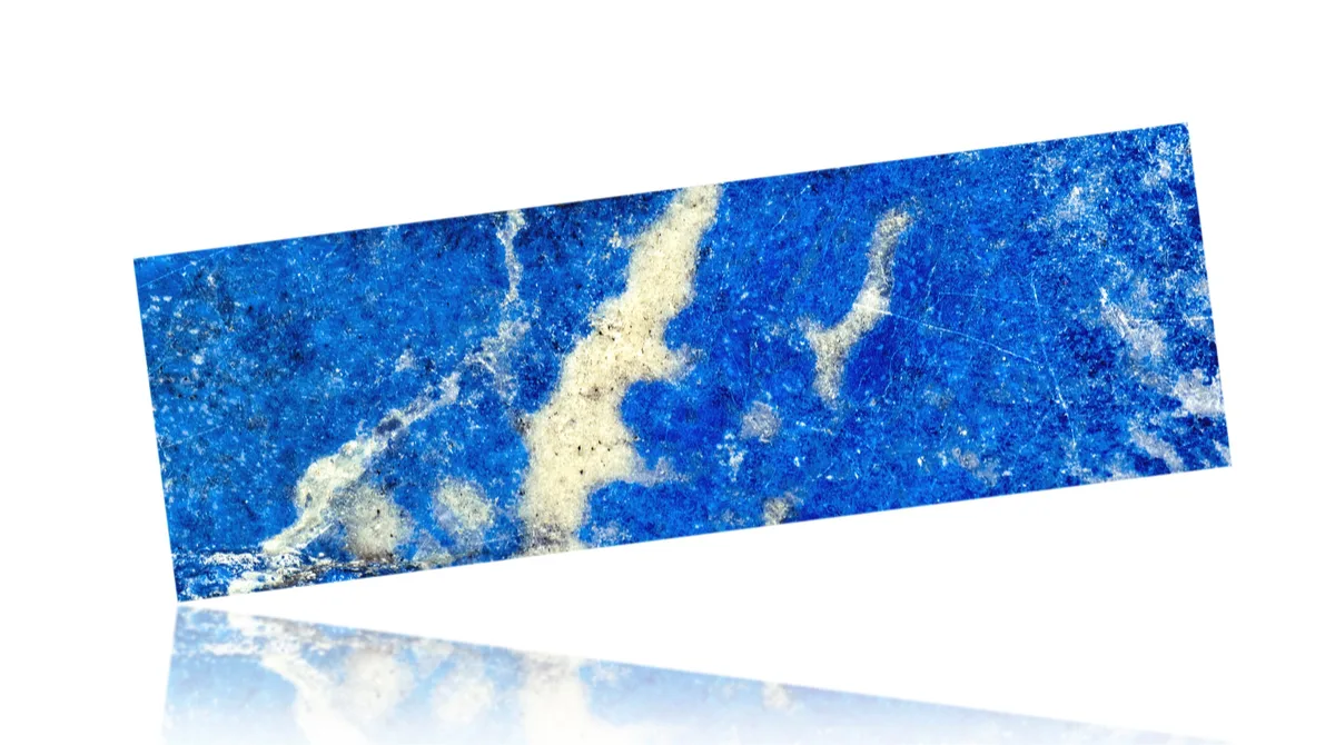 ラピスラズリ、宝石店が本物と偽物を見分ける時の3つの観点 | カラッツ