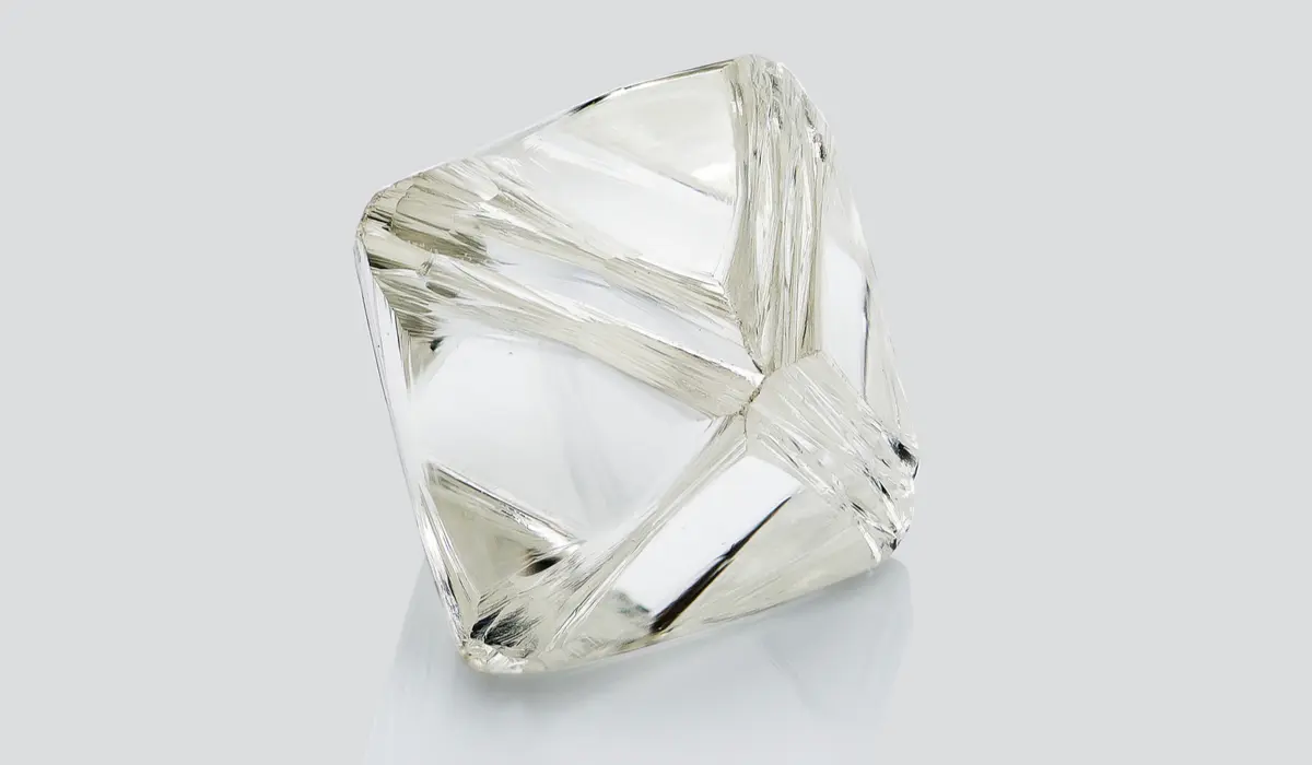 ダイヤモンドの原石はいくら？写真は？選び方や注意ポイントは？ 疑問