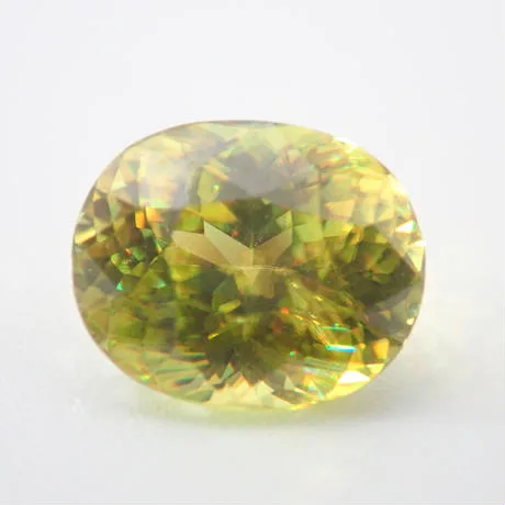 種類別】4つのスフェーンの魅力 | カラッツ Gem Magazine