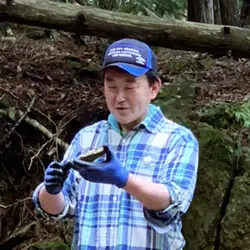 山梨県立宝石美術専門学校高橋 泰