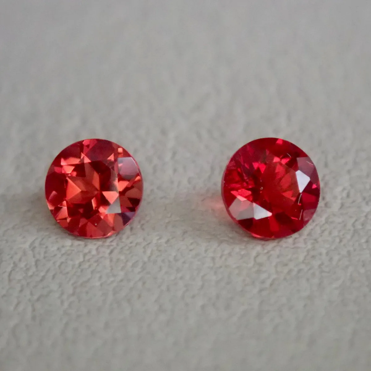 オレゴンサンストーンVSアンデシン、どうやって見分ける？買うなら