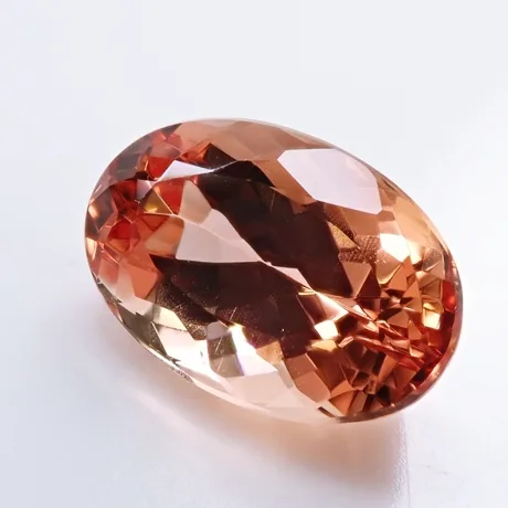 インペリアルトパーズは皇帝に愛された！？色の違いや名前の由来など