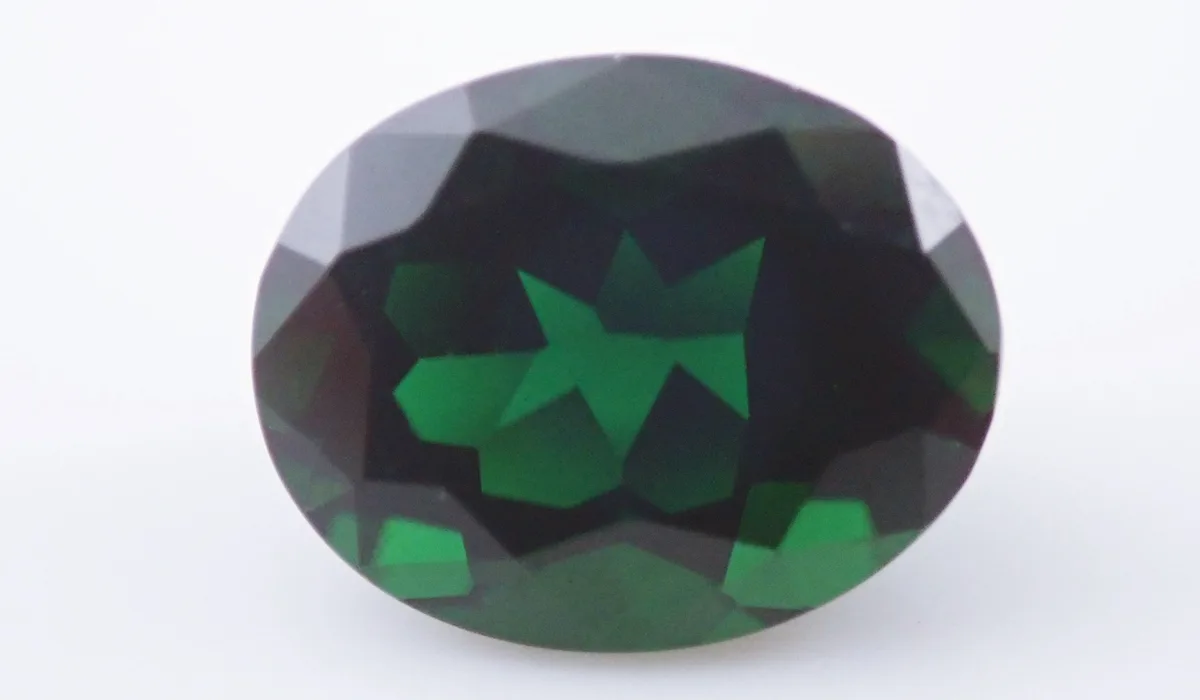 豊富な色で虜にさせるトルマリン | カラッツ Gem Magazine