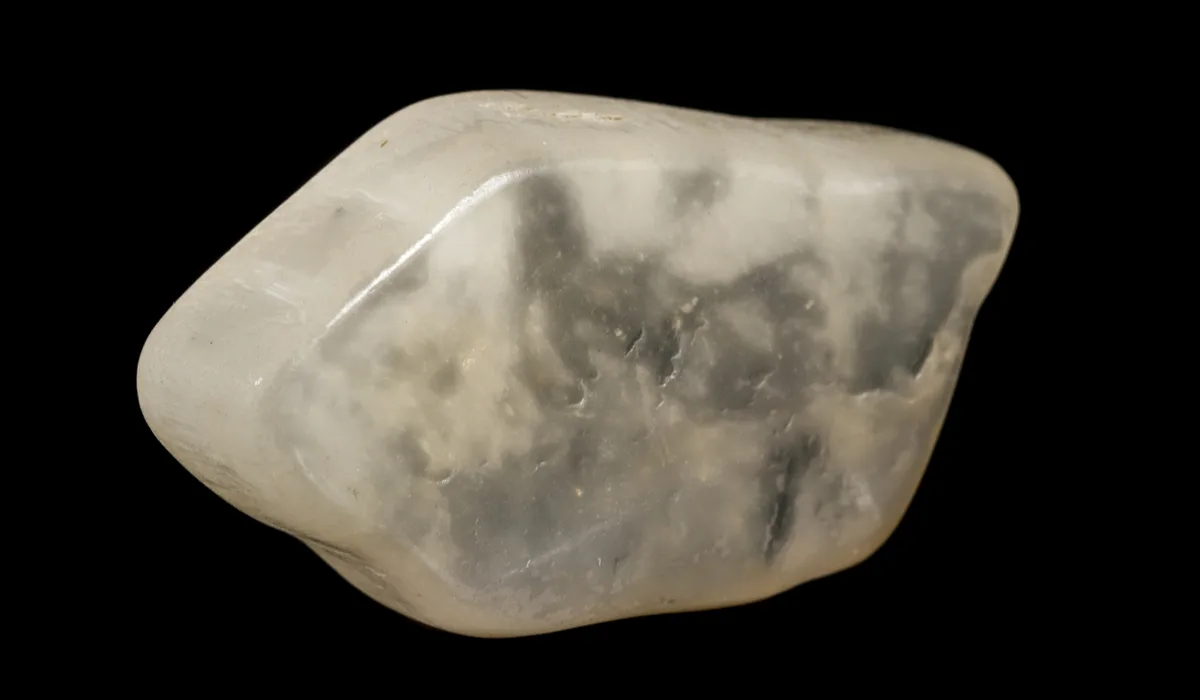 テレビ石 ウレキサイト 何故テレビ石と呼ばれるの カラッツ Gem Magazine