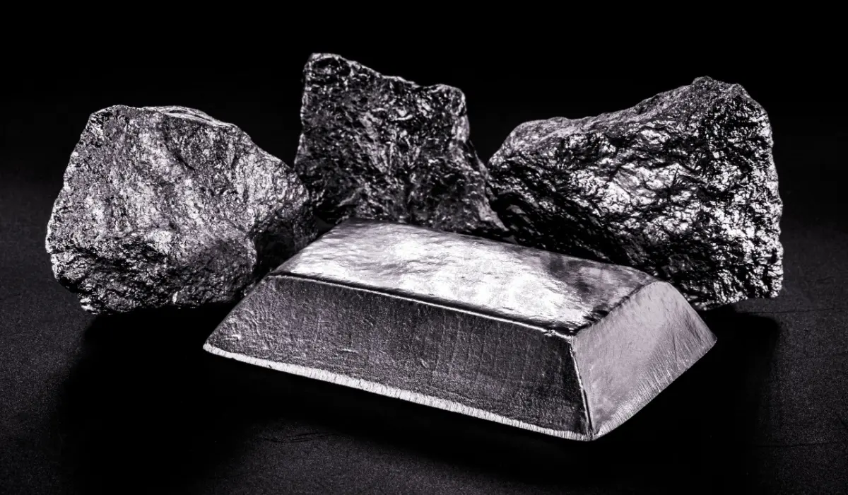 プラチナとは｜性質、産地、歴史、価値など | カラッツ Gem Magazine