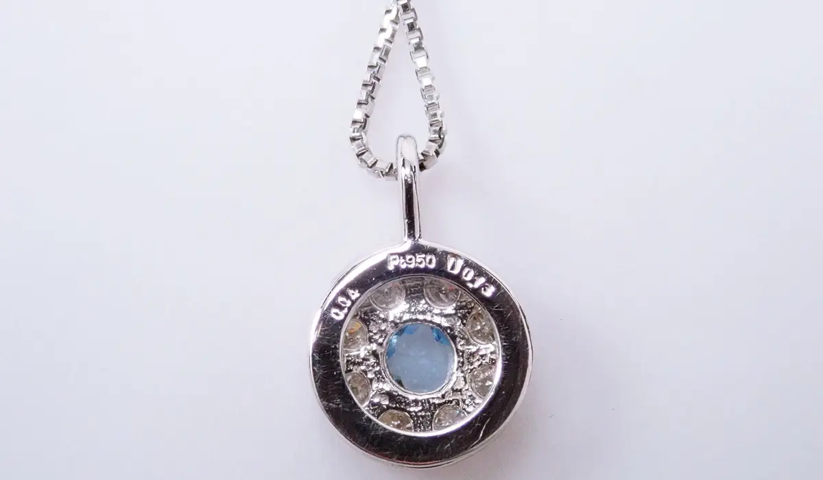 プラチナとは｜性質、産地、歴史、価値など | カラッツ Gem Magazine