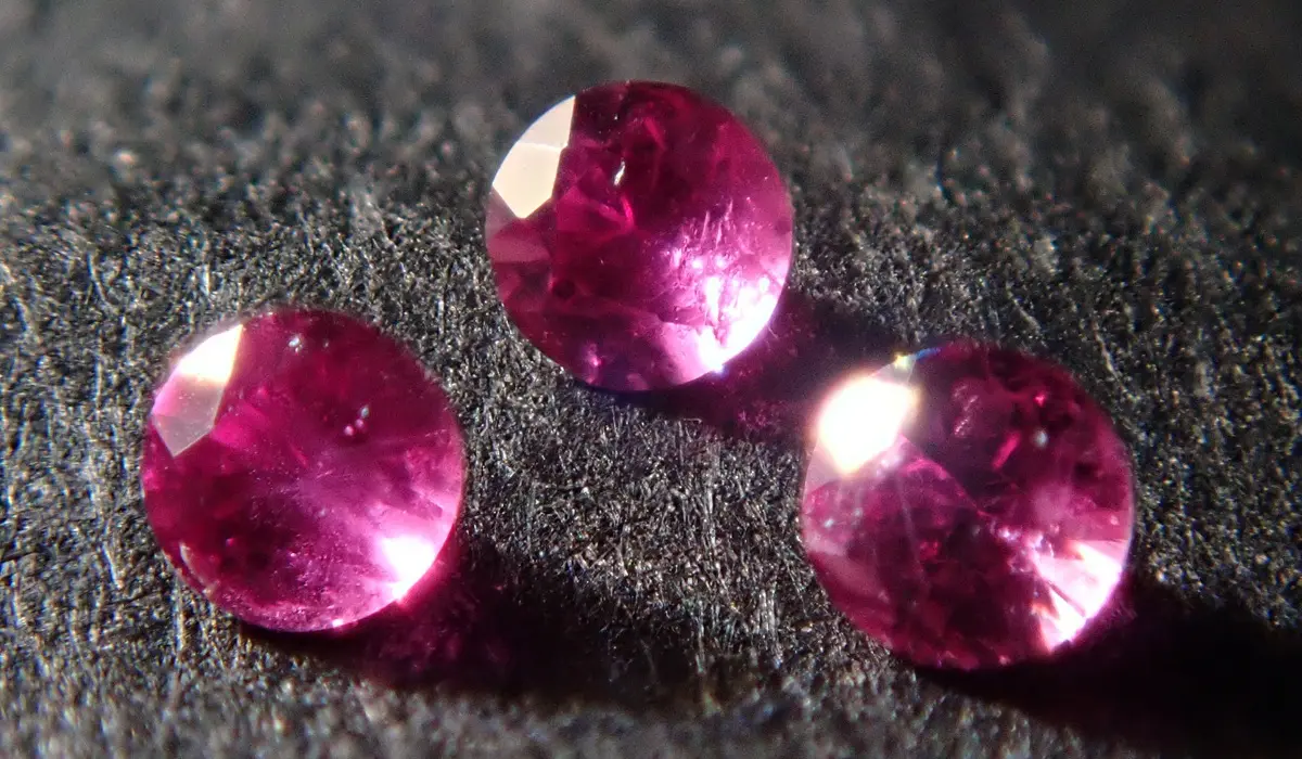 ルビーの産地別特徴④グリーンランド産ルビー｜色、歴史、価値など