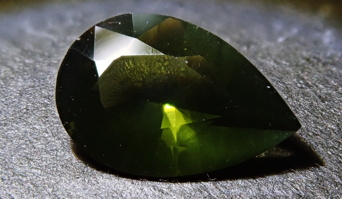 エカナイト　ルース2