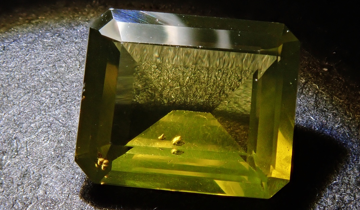 エカナイト　ルース5